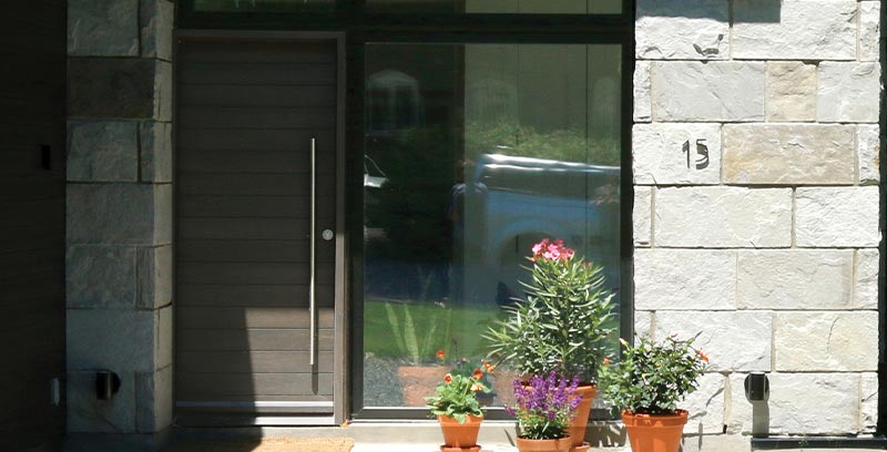 Modern brown front door - BMR